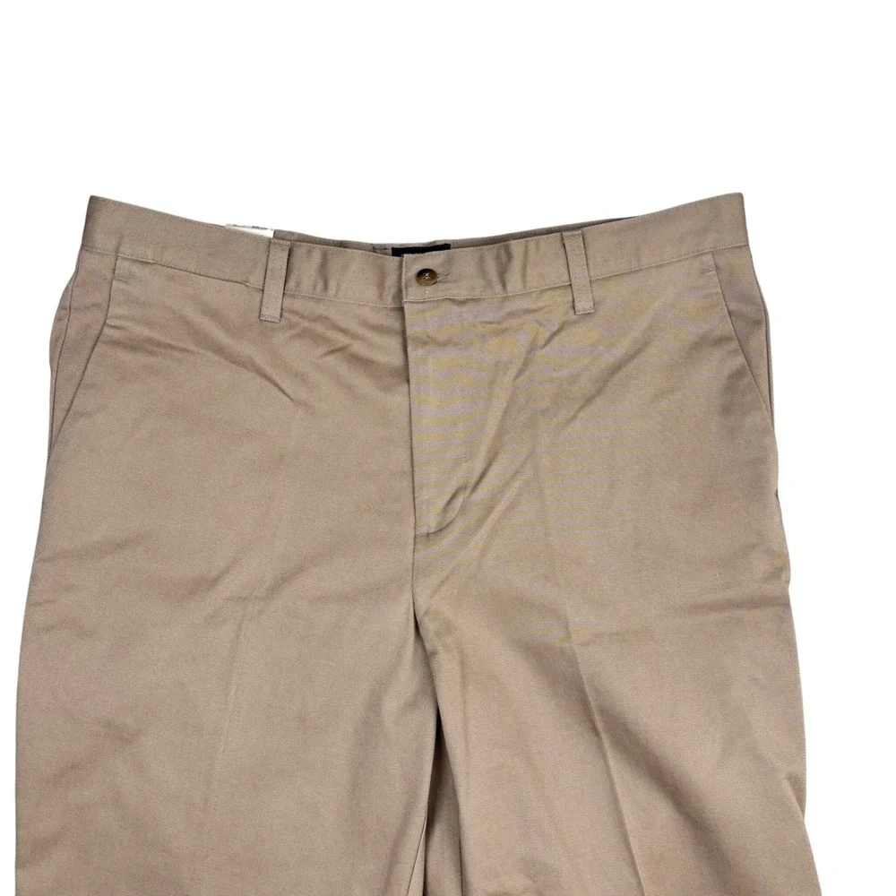Dockers Relaxed Khakis Mens 40x30 Tan No Wrinkle Twill Flat Front 405818175 NWT